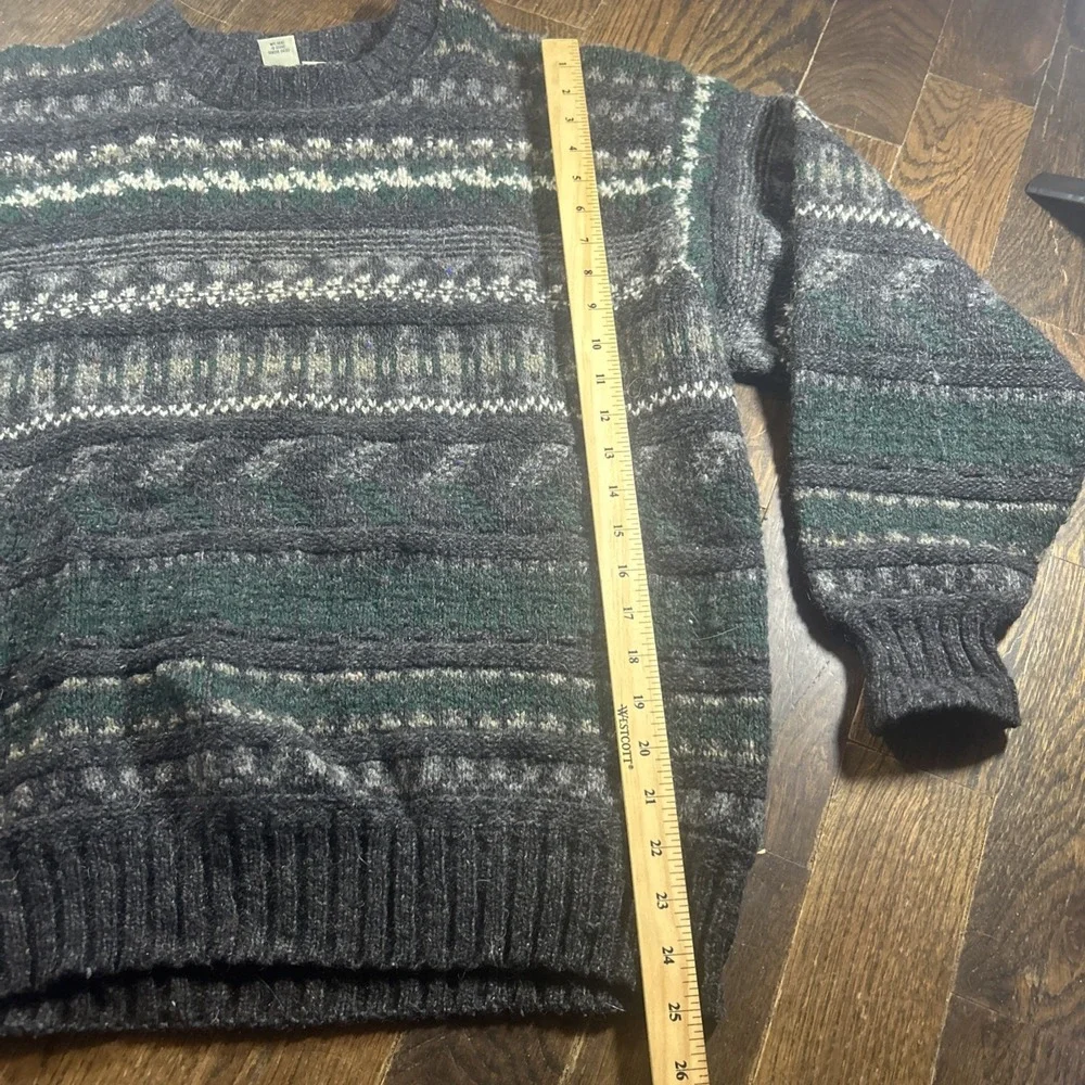 Vintage Eddie Bauer Sweater Mens Large Gray Green‎ Aztec Wool Blend Fair Isle